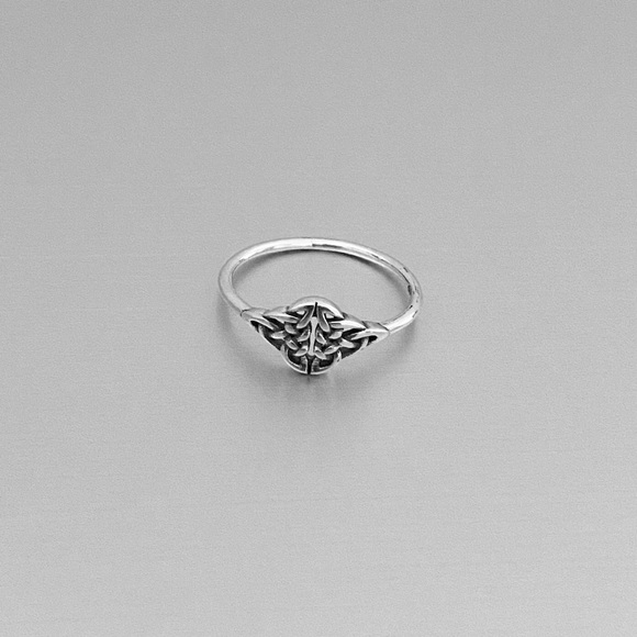 Sterling Silver Small Celtic Ring, Knot Ring, Silver Rings, Endless Knots - Picture 7 of 8